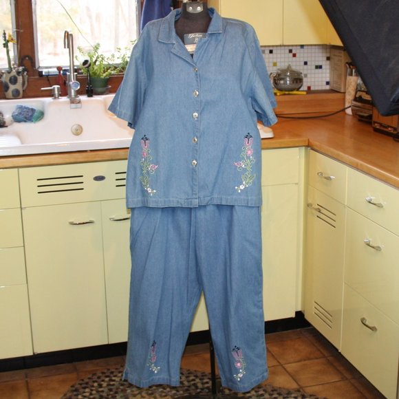 Adrian Delafield Jean Women's Pant Suit Set - Picture 1 of 10